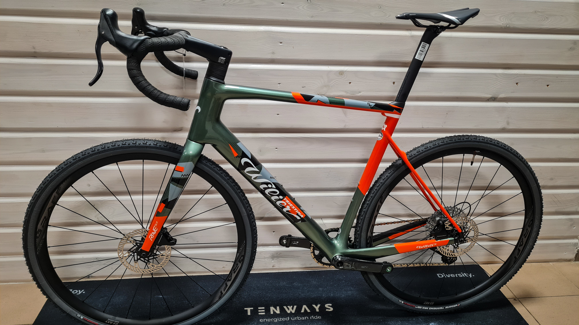 Wilier RAVE SLR Ekar Camouflage XXL — Bok — strona lewa