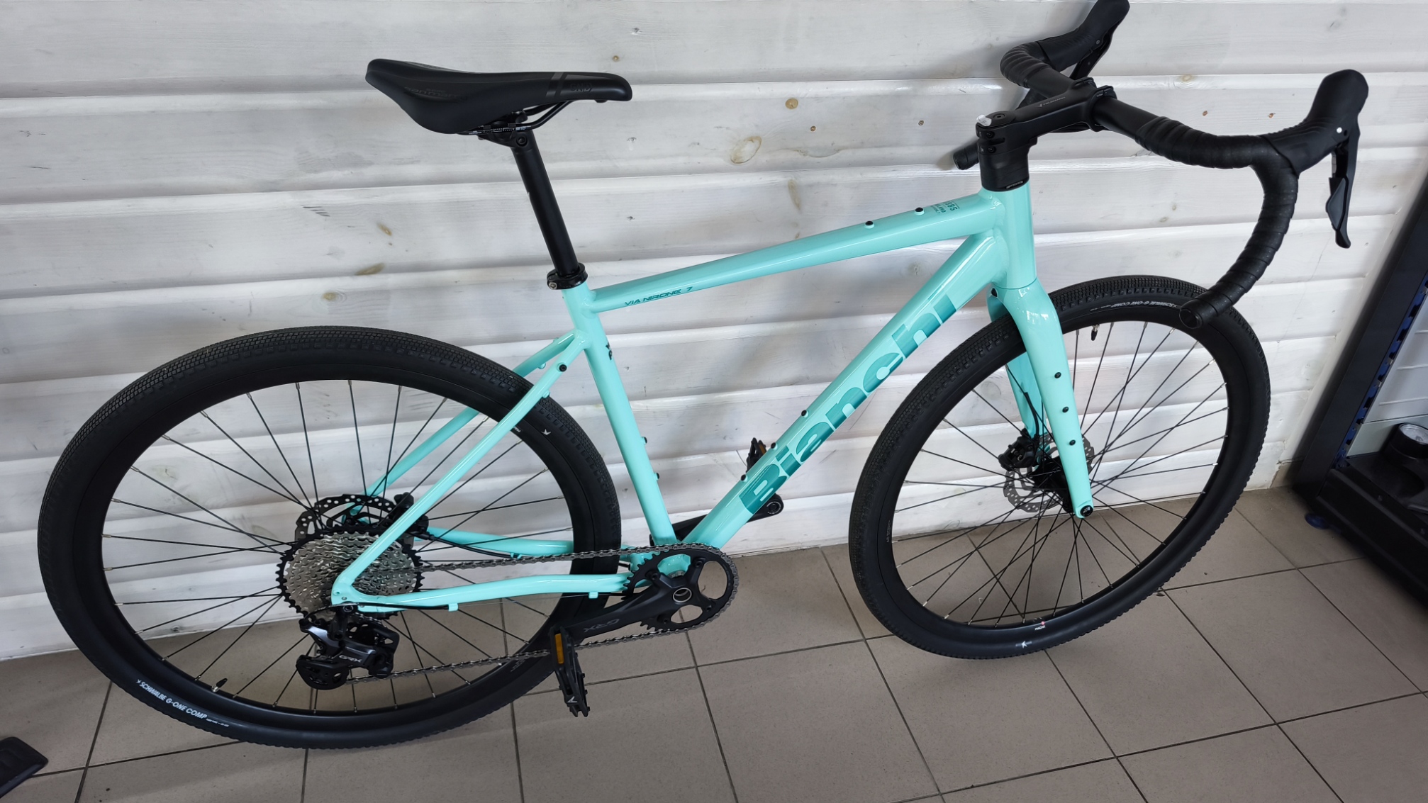 Bianchi NIRONE 7 DISC GRX610 12SP Celeste 55 — Dodatkowe