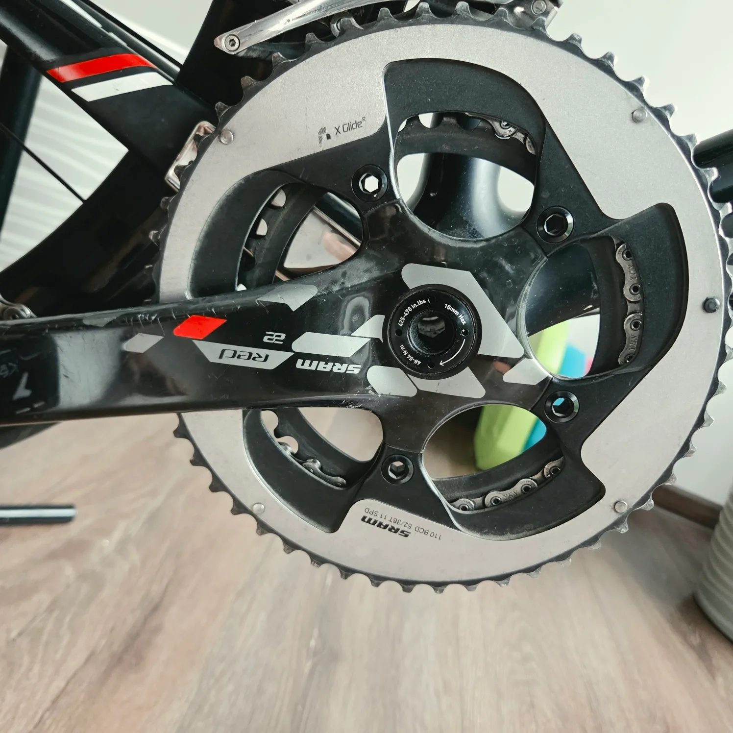 Focus Izalco Max Carbon | SRAM Red eTap 2x11 | Koła Carbon No Limited — Dodatkowe
