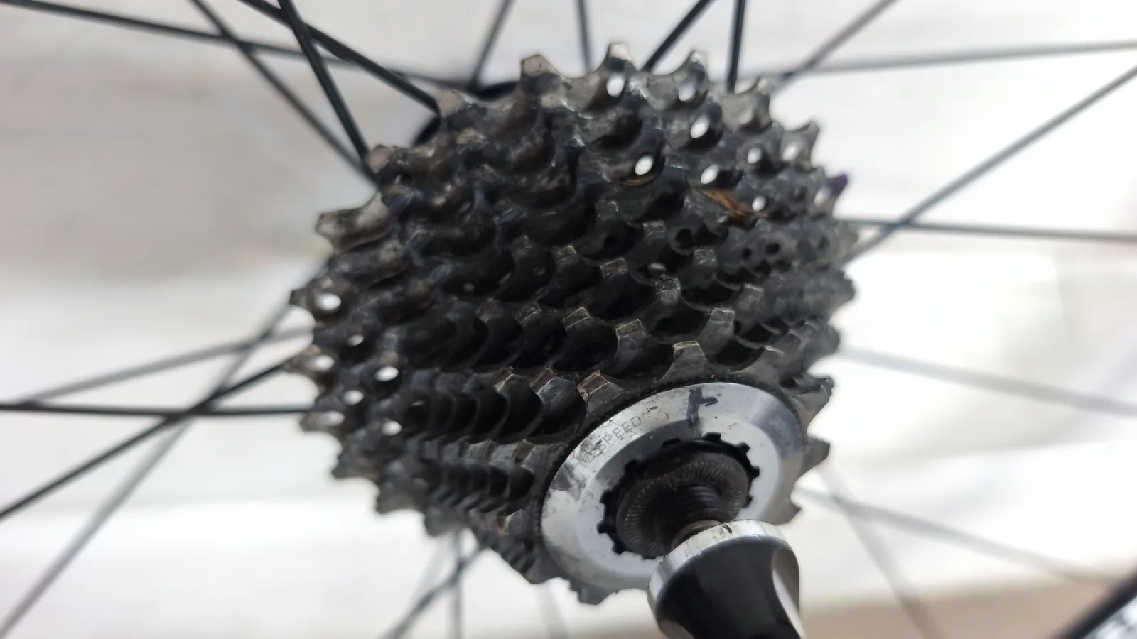 Koła szosowe DT Swiss R1800 Rim Ultegra 6700 nowe opony — Dodatkowe