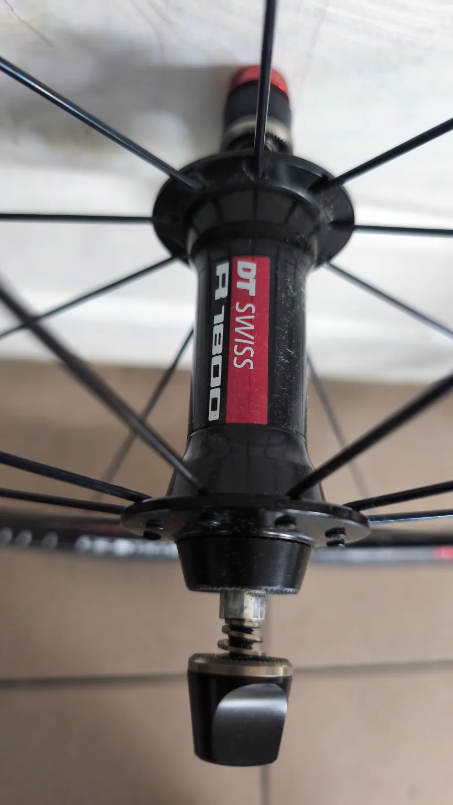 Koła szosowe DT Swiss R1800 Rim Ultegra 6700 nowe opony — Dodatkowe